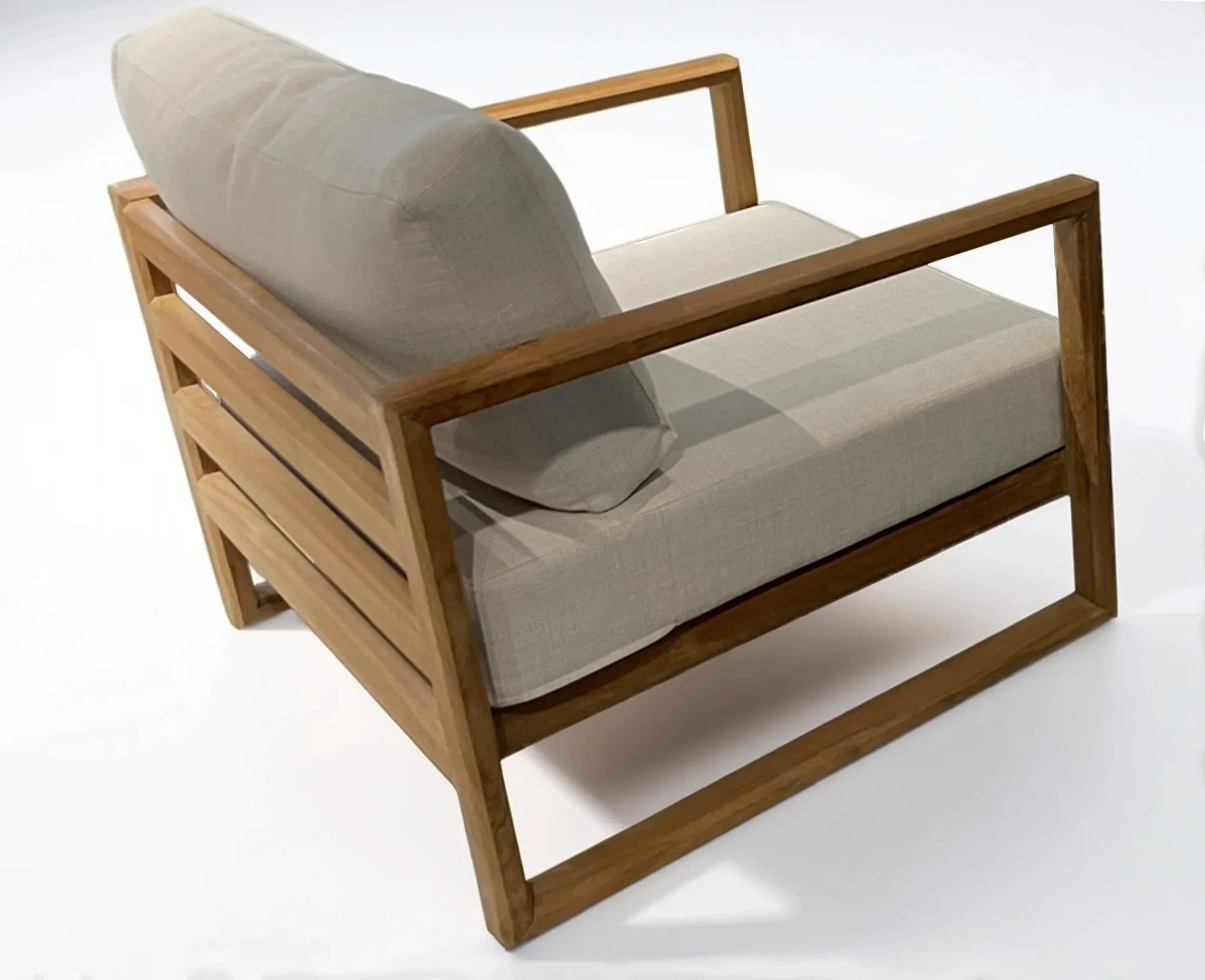 Essenza Club Chair 2