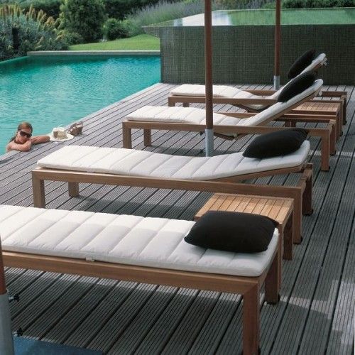25 Inspirational Ideas to Create a Luxury Resort Style Backyard, chaise lounge chairs