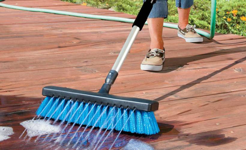 Outdoor deck cleaning