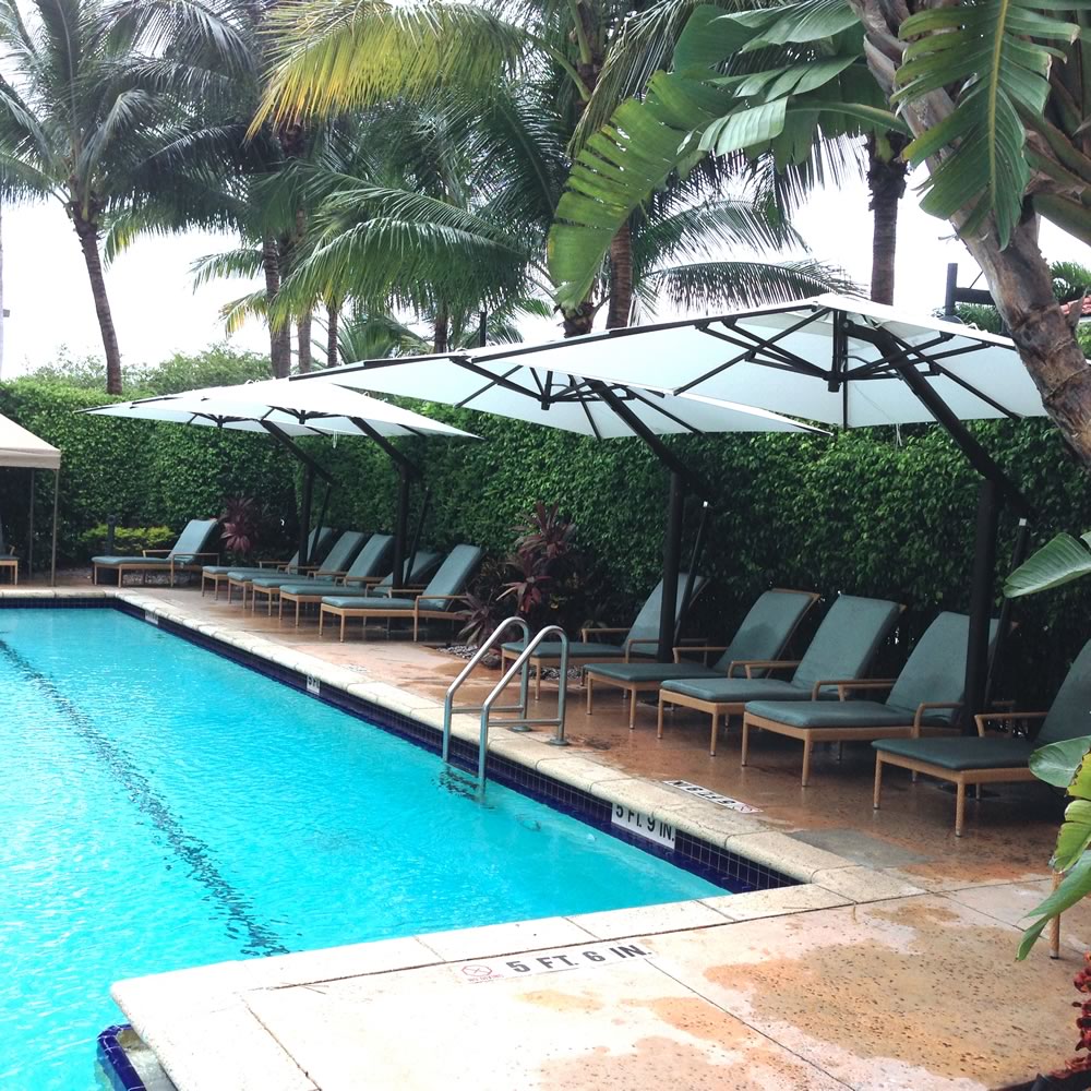 hotel pool umbrellas