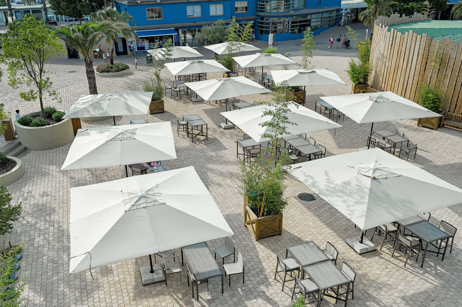 What's the Difference between a Patio Umbrella and a Market Umbrella?, JOK natural BRS3043