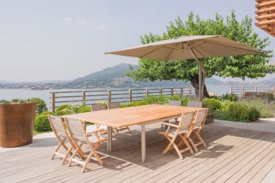 The best guide to outdoor umbrella ideas for your balcony, Blog 3 image 1 1