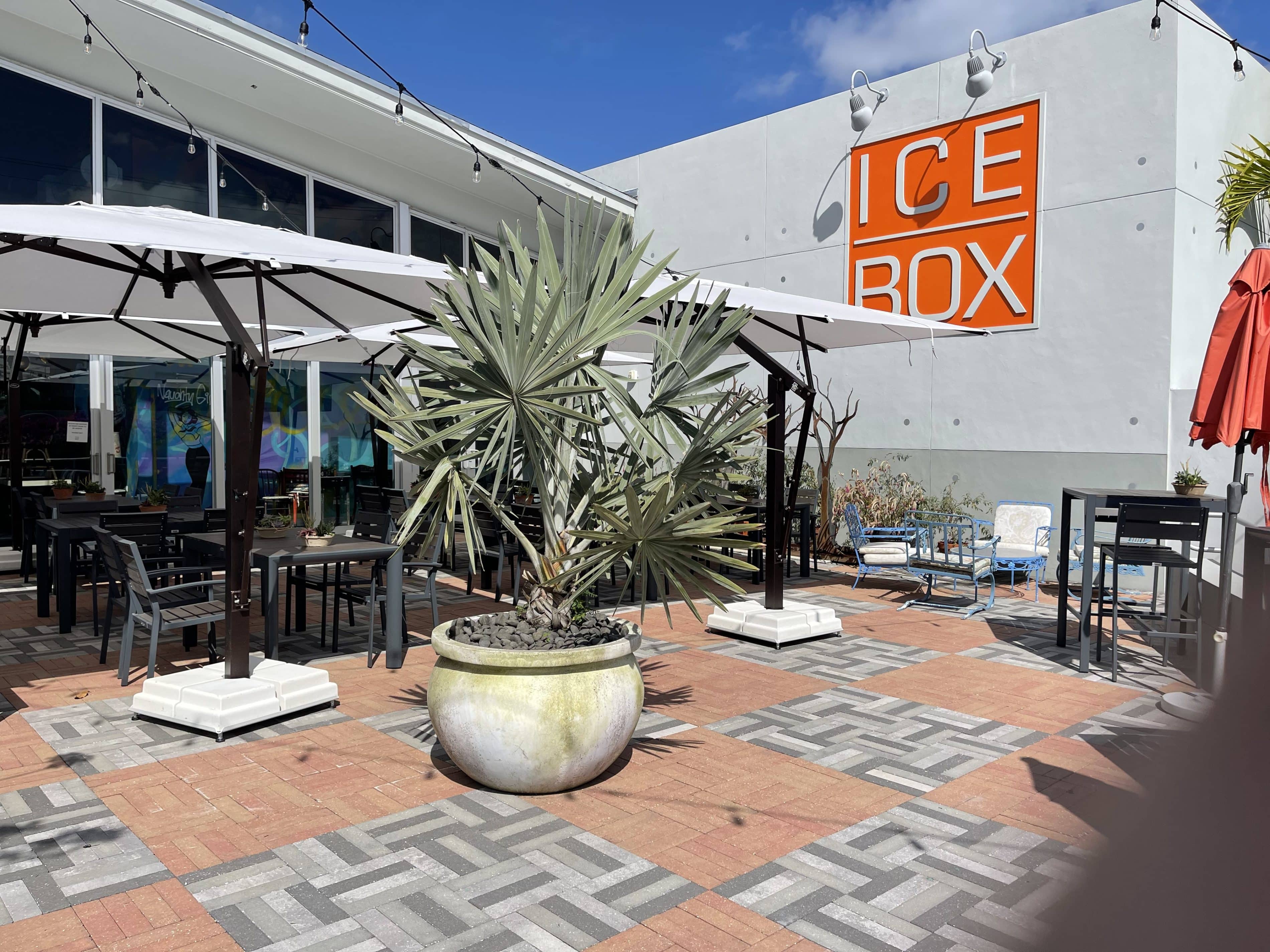 IceBox Cafe
