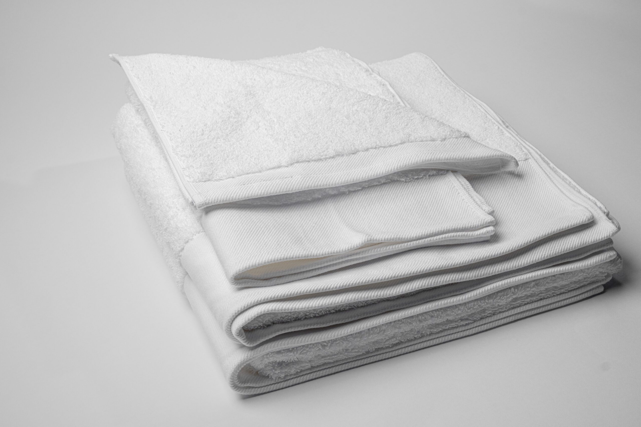 TWO27 Poggesi Towels Collection