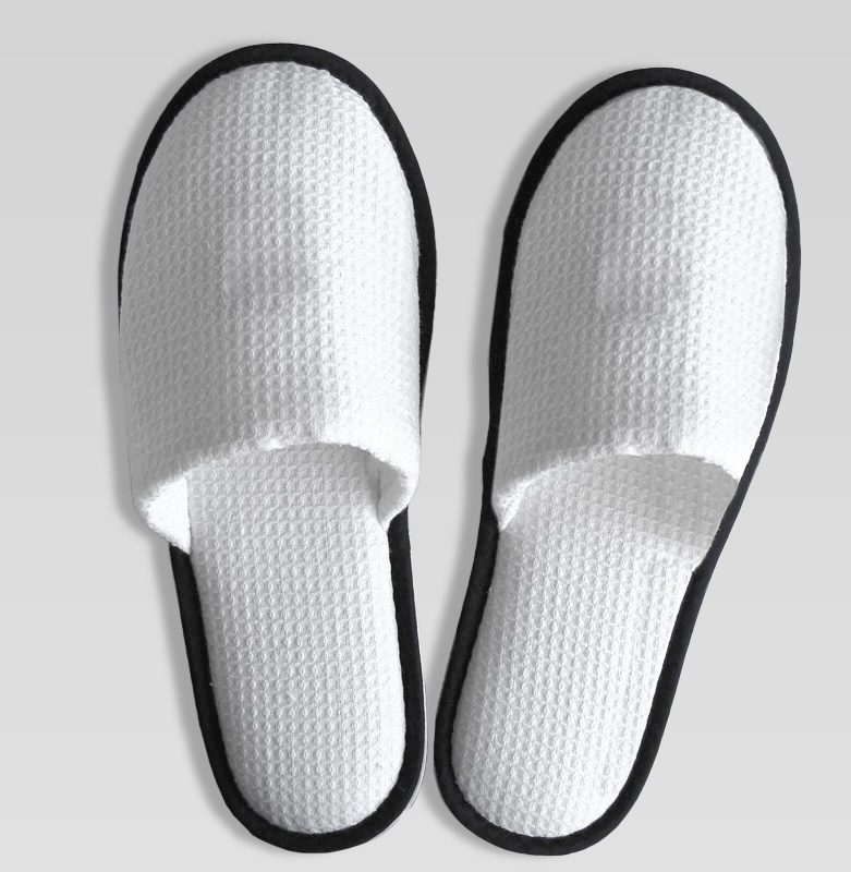 Poggesi Closed Toe Slippers: Indulge in luxurious comfort with these closed-toe slippers, designed for ultimate relaxation and a snug fit.